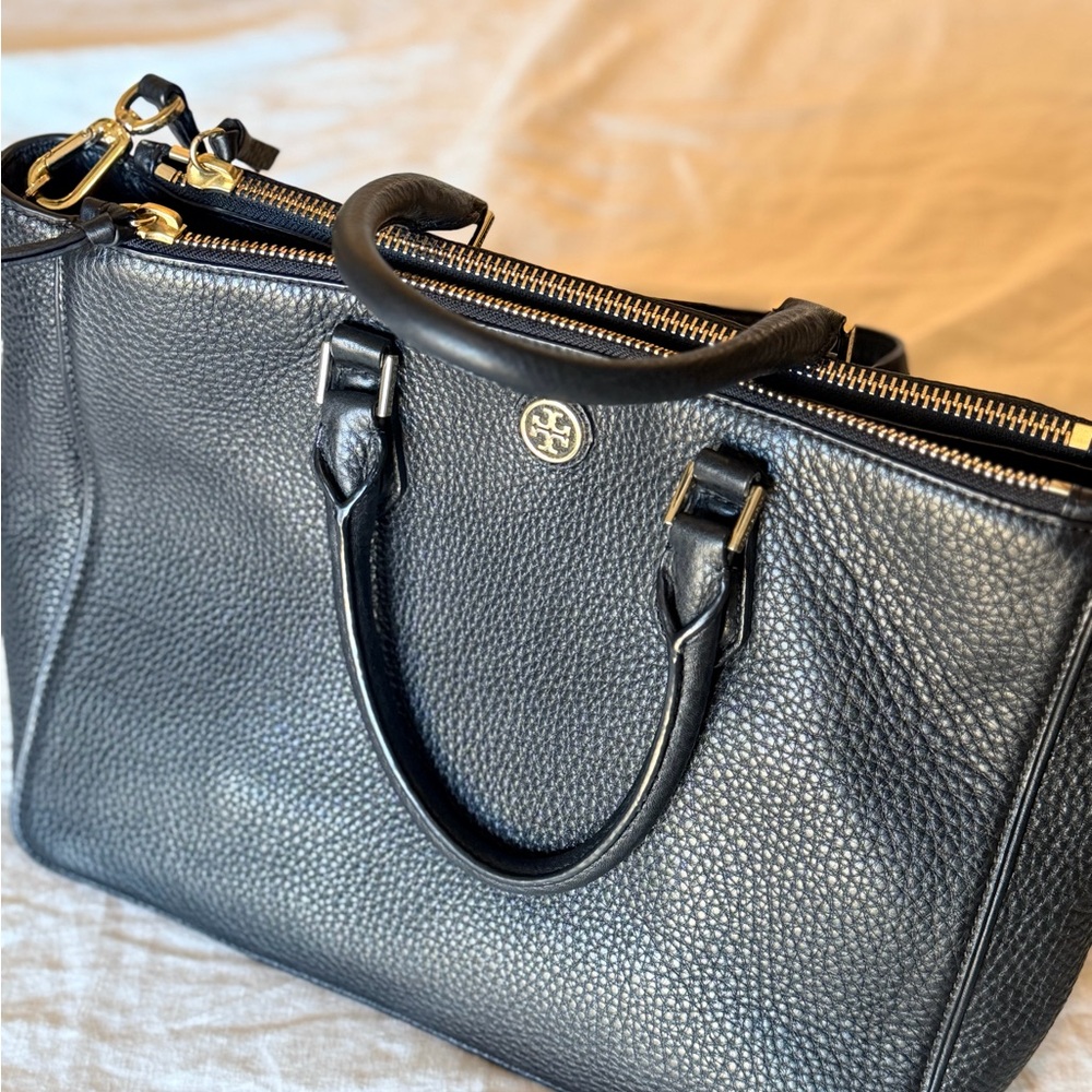Tory Burch Black Tote Robinson Tote Pebbled Leather